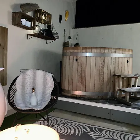 Cocoon Appart , Son Bain Nordique En Toute Saison Apartment